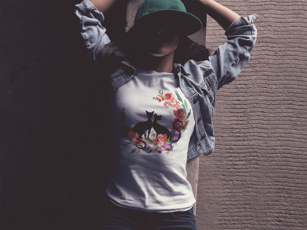 Floral Cat 'Loyalty' Women's Short Sleeve T-Shirt